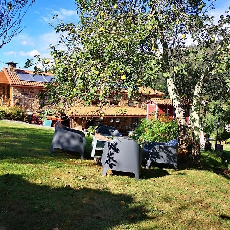 Casa Do Morcego Guest House Valdovino Bagian luar foto